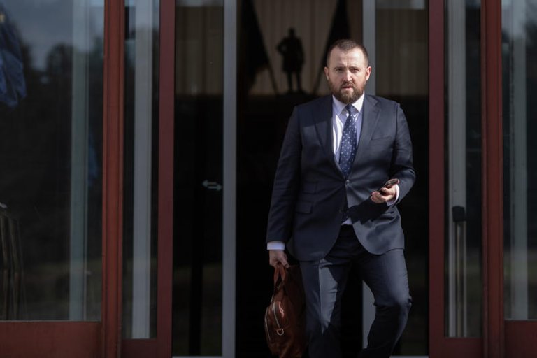 Ce cunoștințe ascunde Nicușor Dan și alege să nu le dezvăluie locuitorilor. „Detaliile complete ale vieții lui Călin Georgescu”