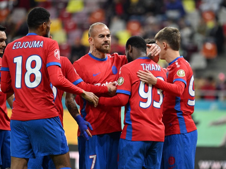 Gloria Bistrița - FCSB 0-0, ÎN DIRECT, pe iAMsport.ro! Scorurile de astăzi: Metaloglobus - FC Argeș 2-3, Metalul Buzău - U Cluj 1-2, Sănătatea Cluj - Craiova 1-4