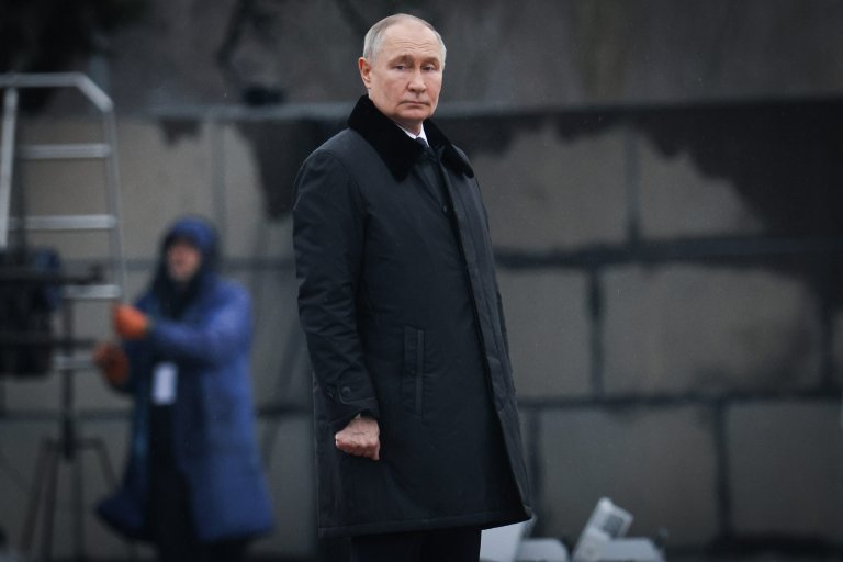 Tensiuni crescânde: Putin nu semnează documentele de pace. Justificarea oferită