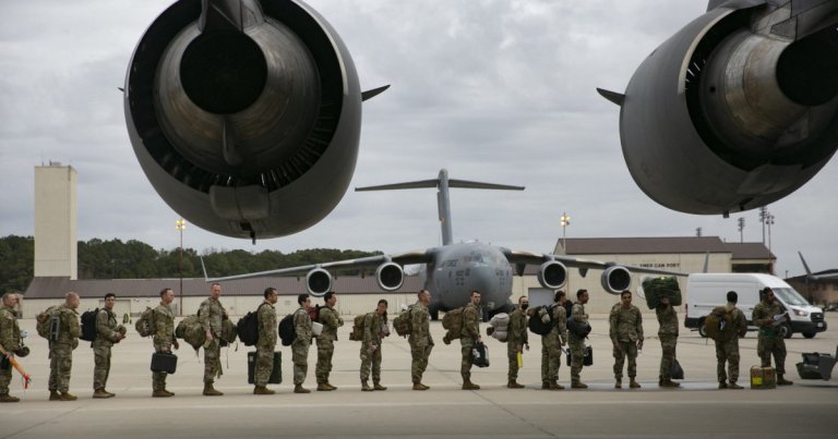 Veteranii din SUA critică decizia luată de Trump de a scoate trupe din România și din alte țări de la frontieră cu Rusia: „Semnal devastator”