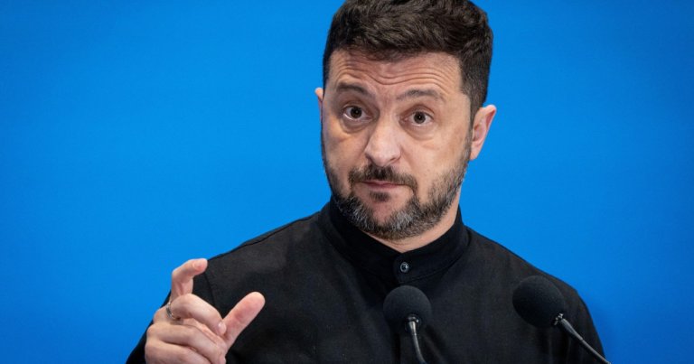 Zelenski îi adresează o invitație lui Nicușor Dan în Ucraina: „Suntem dispuși să trimitem în România tehnologiile create pe durata războiului”