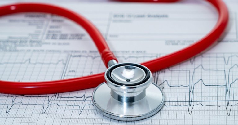 Dispare prescripția de la medicul de familie. O nouă platformă de Sănătate va fi accesibilă din august, anunță ministrul Rogobete.