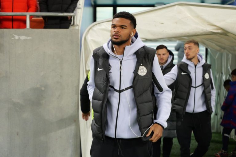 Răsturnare! A decis să părăsească FCSB: „Este jucător liber, am ajuns la un acord”