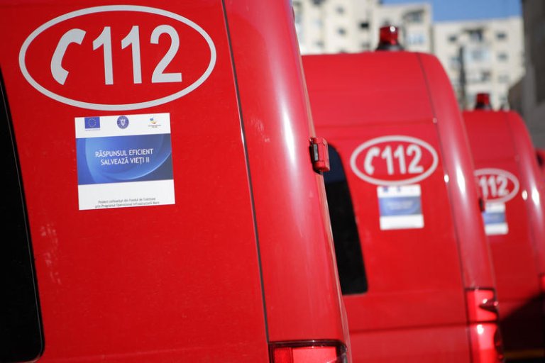 Tavanul s-a prăbușit asupra piscinei de la hotelul Hilton din Sibiu: Opt individi au fost salvați de sub ruine, Planul roșu de intervenție a fost activat.