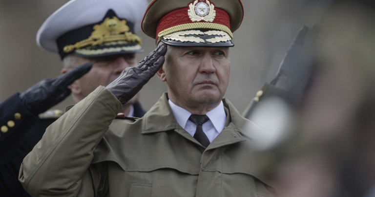 Avertizarea liderului Armatei: „Românii trebuie să se pregătească pentru a susține un efort militar”