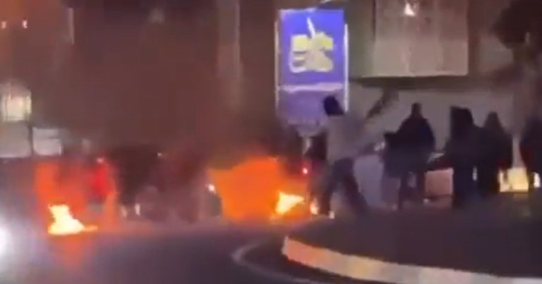 Criza economică din Iran persistă în a provoca proteste pentru a șasea zi la rând. Cetățenii strigă: „Moarte dictaturii”
