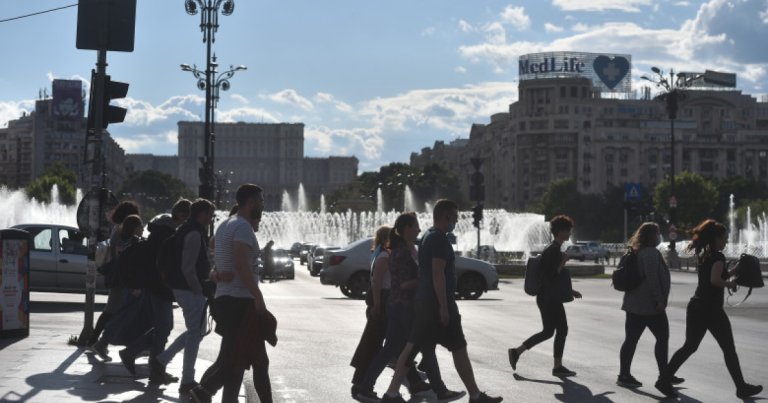 Cum ar vota cetățenii români la alegerile parlamentare de duminica viitoare. Opțiuni electorale în cadrul sondajului.