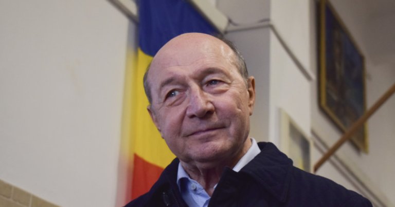 Traian Băsescu, referitor la posibilitatea destrămării Coaliției: „PSD își dă seama ce ar implica ieșirea de la guvernare”