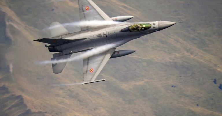 Miruță: Patru piloți de F-16 trimisi în SUA pentru antrenament au obținut 575.000 de dolari pentru chiria de vehicule. Activitățile ministrului.