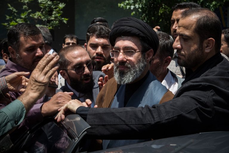 Noul conducător suprem al Iranului, Mojtaba Khamenei, „este rănit, foarte probabil desfigurat”, conform celor mai recente informații oferite de SUA.