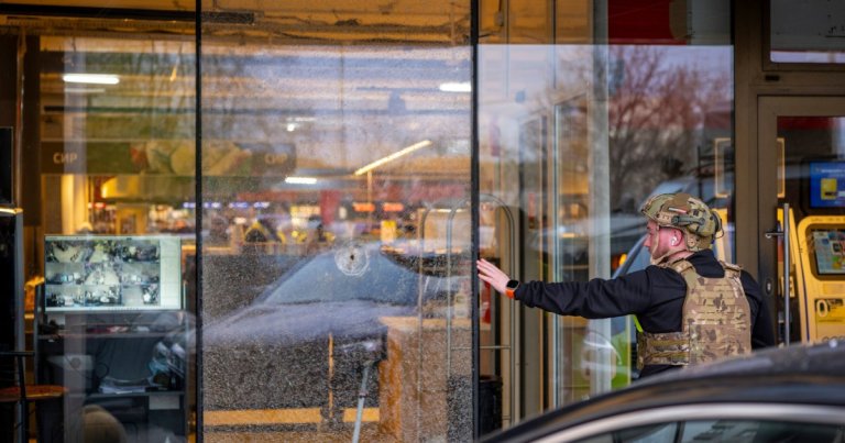 Atac armat în supermarketul din Kiev: cel puțin 5 decese și 10 răniți. Agresorul, neutralizat de forțele...