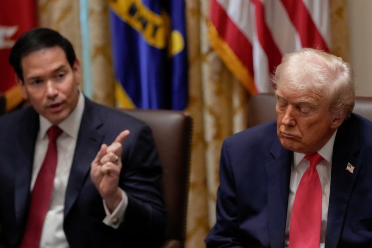 Confuzie în strâmtoarea Ormuz: O veste pozitivă anunțată de Rubio, amânată brusc de Trump - Ce date avem până în prezent