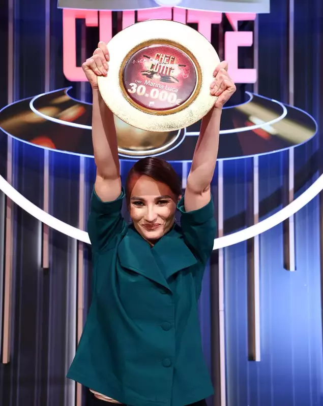 Marina Luca a triumfat în Chefi la cuțite 2026, sezonul 17. Ce sumă a câștigat împreună cu Cuțitul de aur al chef-ului Sautner.