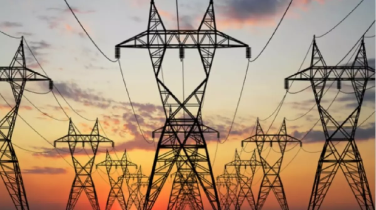Strategia ANRE pentru facturi mai mici și acces permanent la rețeaua electrică