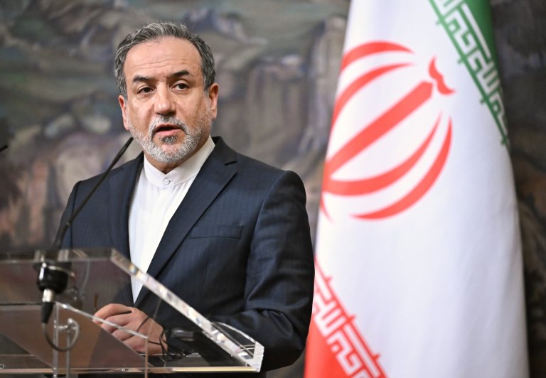 Iran întrerupe dialogurile de pace cu SUA. Comunicate amenințătoare din partea Teheranului.
