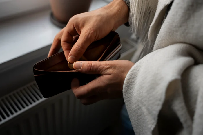 „Jocurile Foamei” în România: ce anume caută cu frenezie românii în magazine după majorarea bruscă a prețurilor