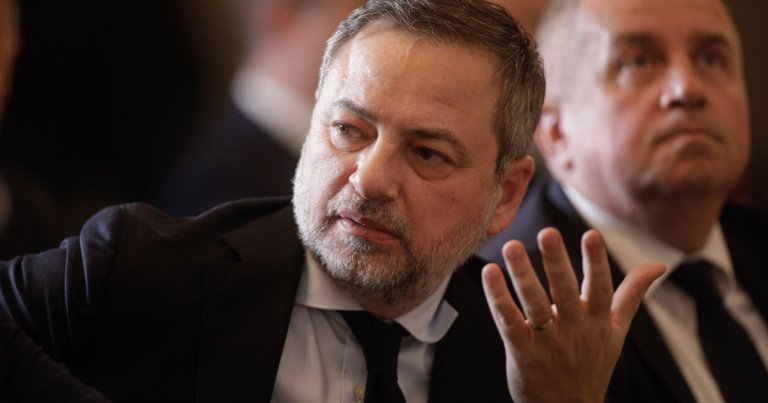 Motreanu, mesaj ironică pentru PSD: „Soluția salvatoare s-a ivit: victima să-l susțină pe agresor”...