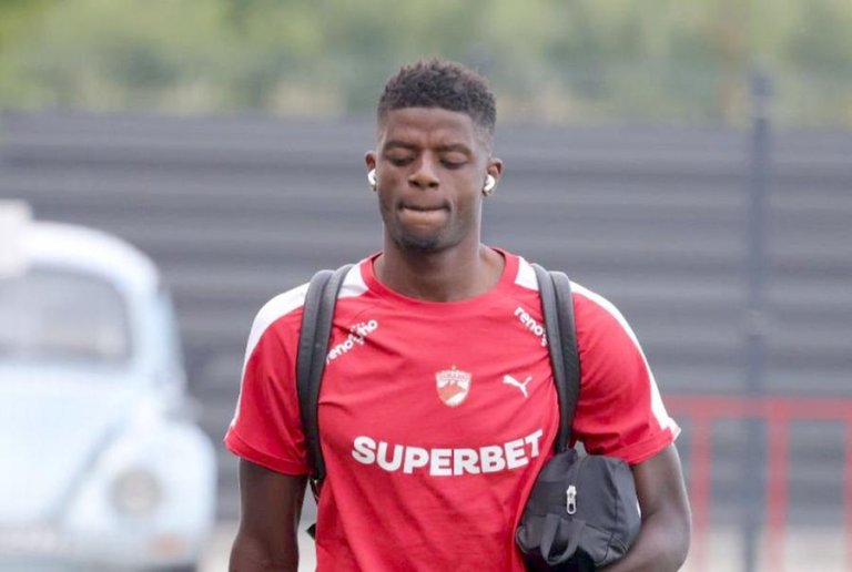 Eddy Gnahore a semnat cu FCSB! Gigi Becali a anunțat transferul: „E finalizat”