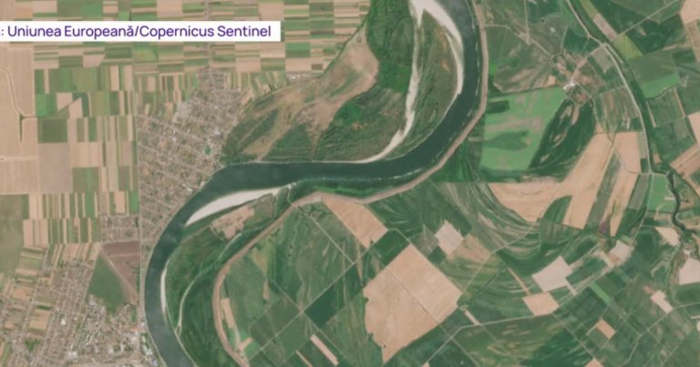 Dezastrul de pe Dunăre capturat din spațiu: Fotografii ale fluviului înainte și după perioada de secetă