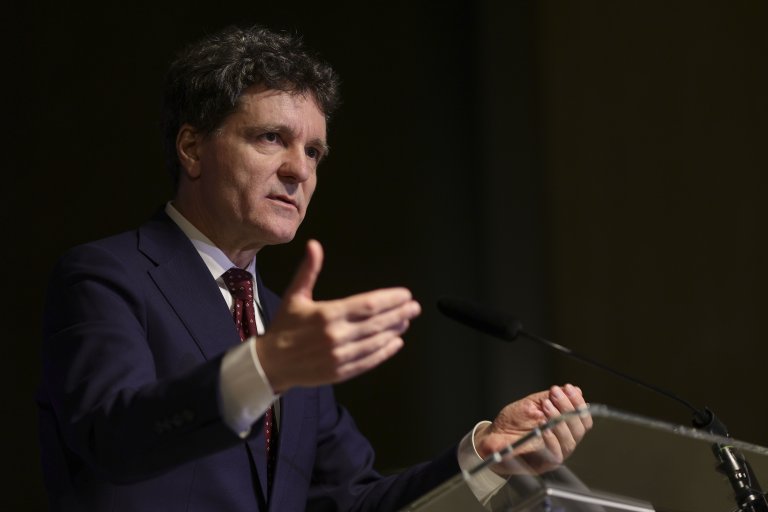Nicușor Dan a oficializat eșecul legii salarizării: Cele 4 partide au acceptat „împreună” pierderea de 770 de milioane de euro.