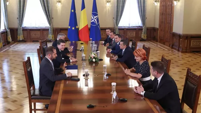 Revenirea unei opțiuni de premier tehnocrat în focalizarea atenției. Colaborări pe diverse nume în cadrul negocierilor politice.